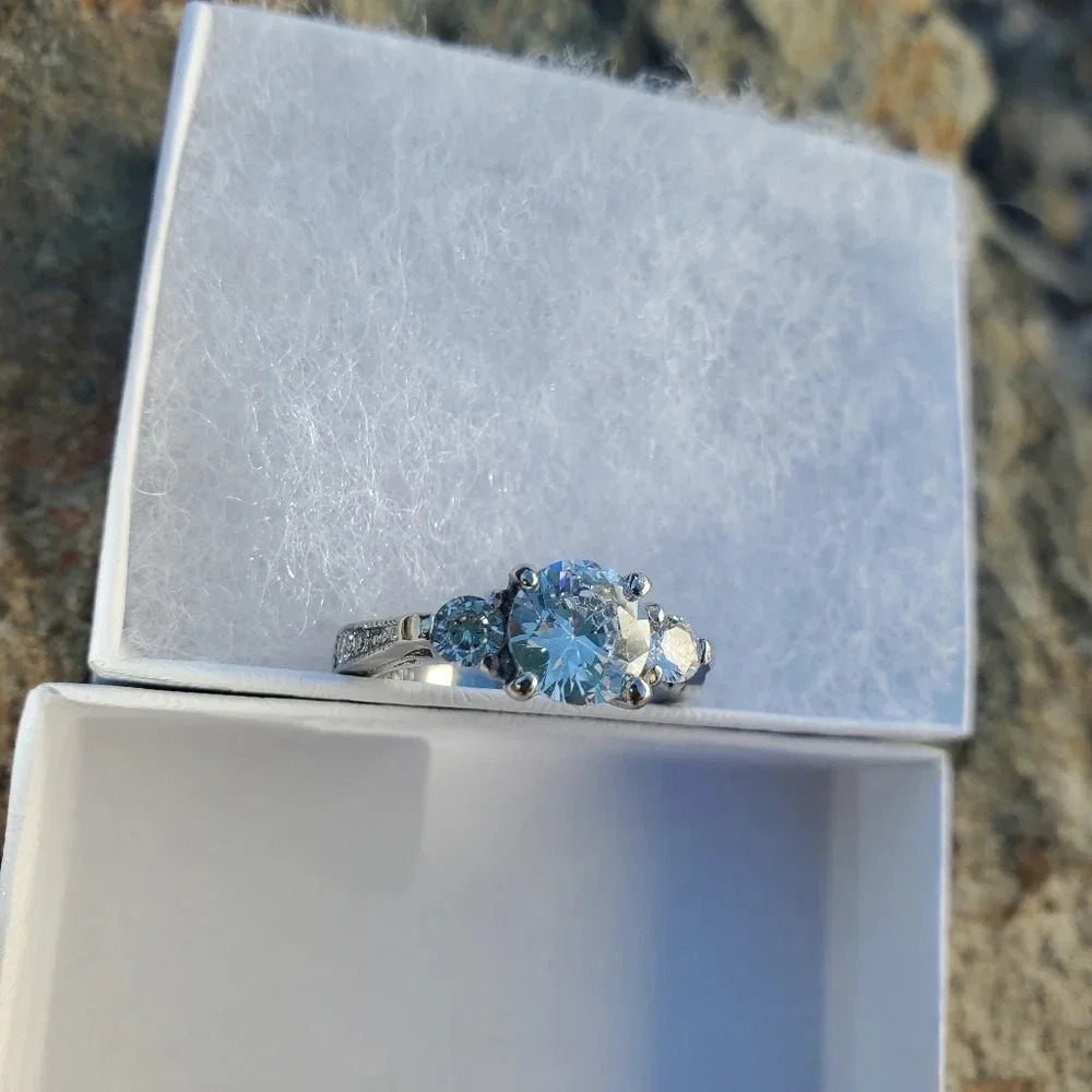 Pristine 1.50ct White Sapphire Dual Wedding Ring Set sz 5 2-pc - Picture 4 of 6